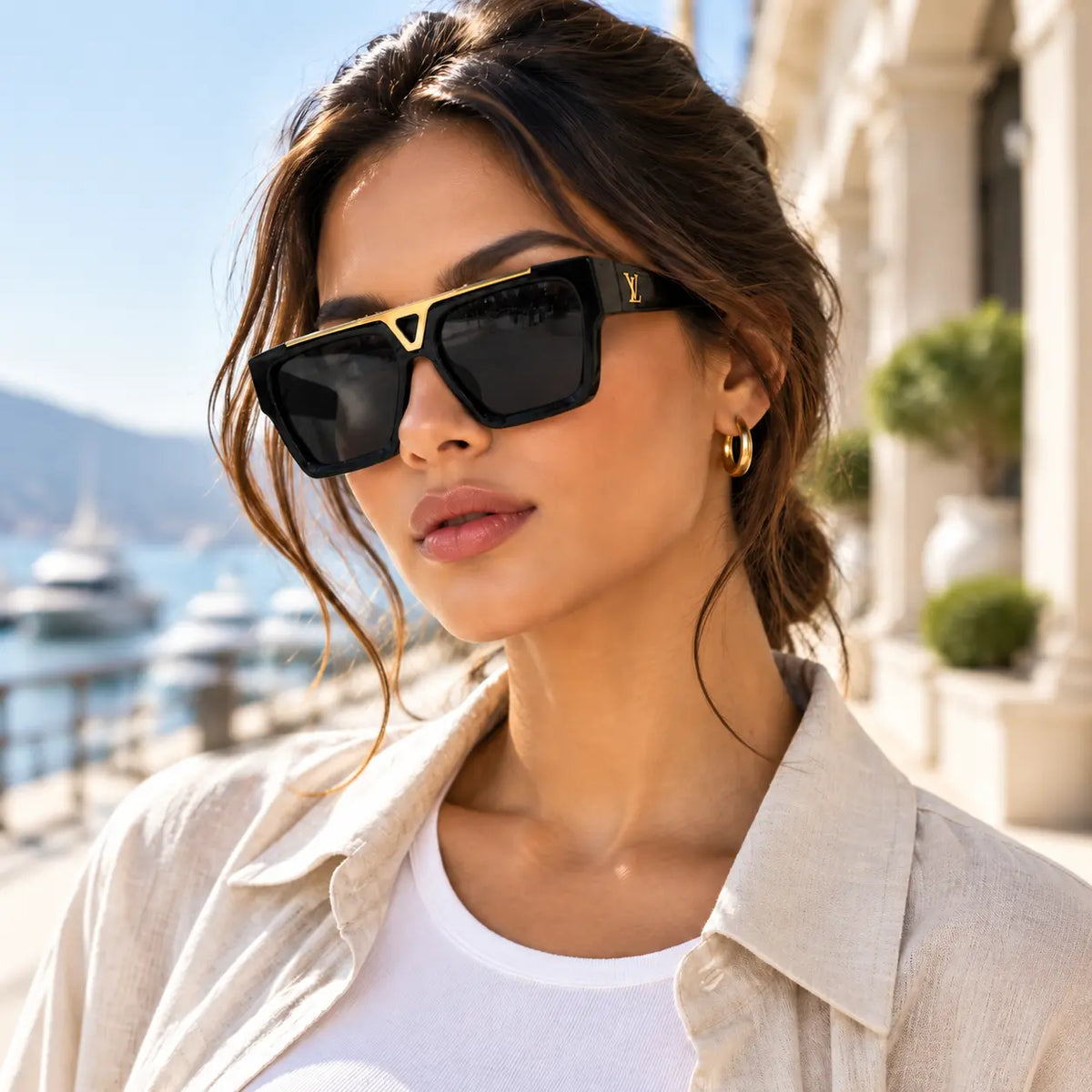 Louis Vuitton 1.1 Evidence Z1502W Black Square Gold Bridge Sunglasses