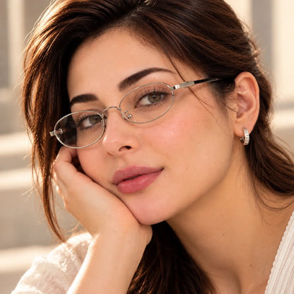 Minimalist Silver Oval Metal Frame Eyeglasses